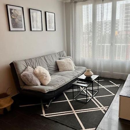 Appartement Situe Au Centre Ville D'Alfortville Esterno foto